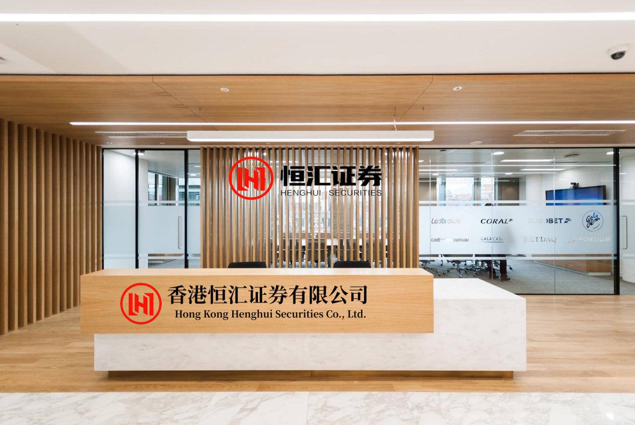 牛跟投 国外怎么玩国服英雄联盟？